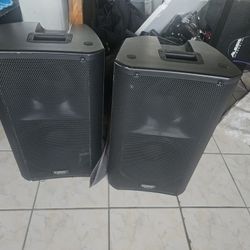 Speakers Qsc Music 