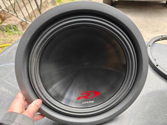 Alpine Type R 12" subwoofer LIKE NEW