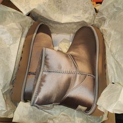 Ugg Boots Size 7