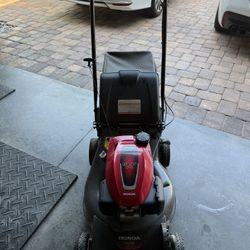Honda Lawn Mower