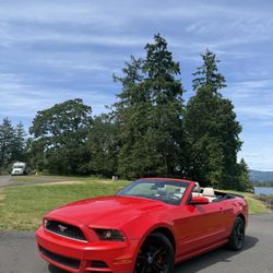 2014 Ford Mustang Convertible Roush PKG