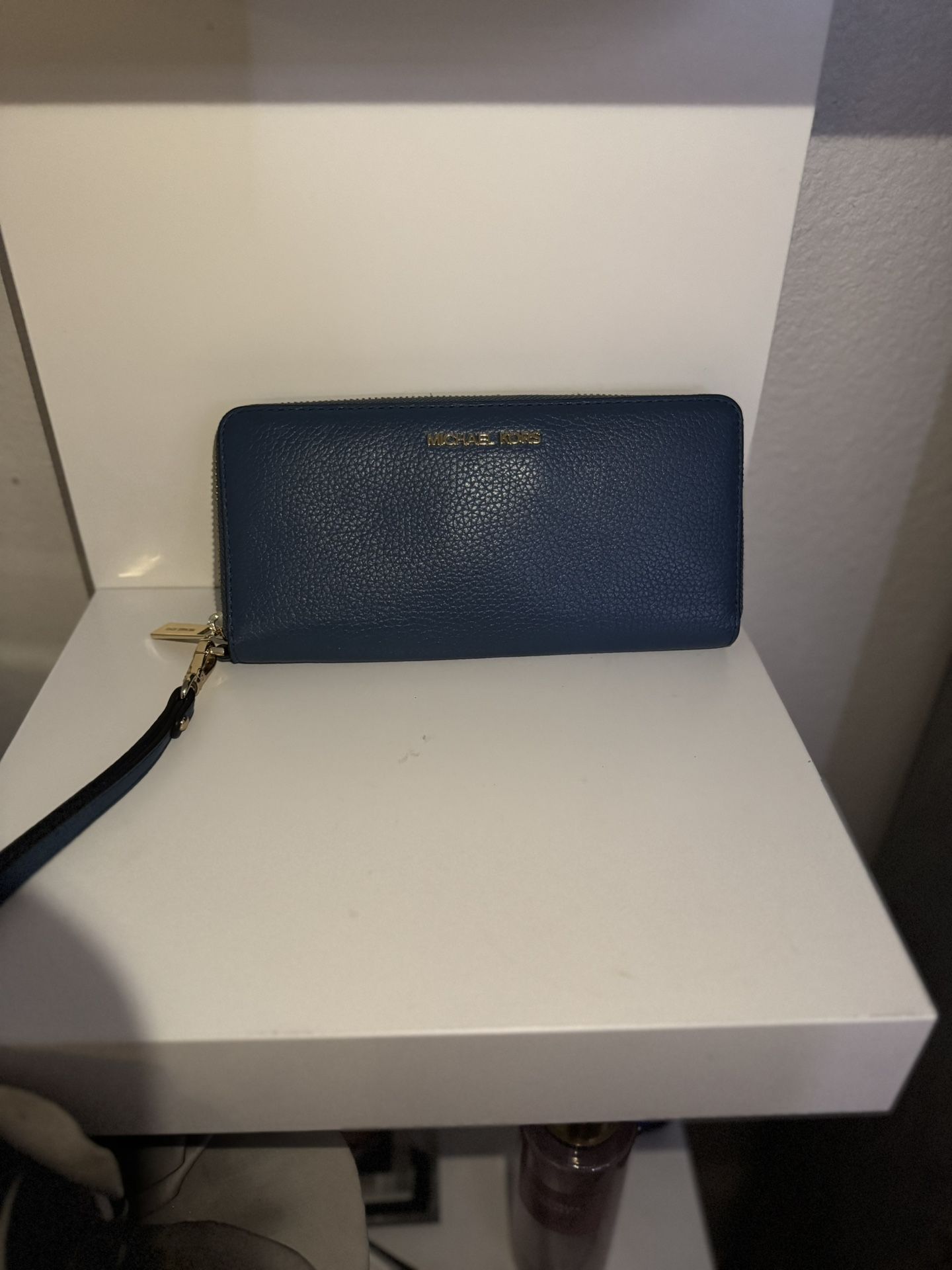 Cartera $55 En Buenas Condiciones