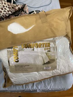 Brand new king size comforter for $35