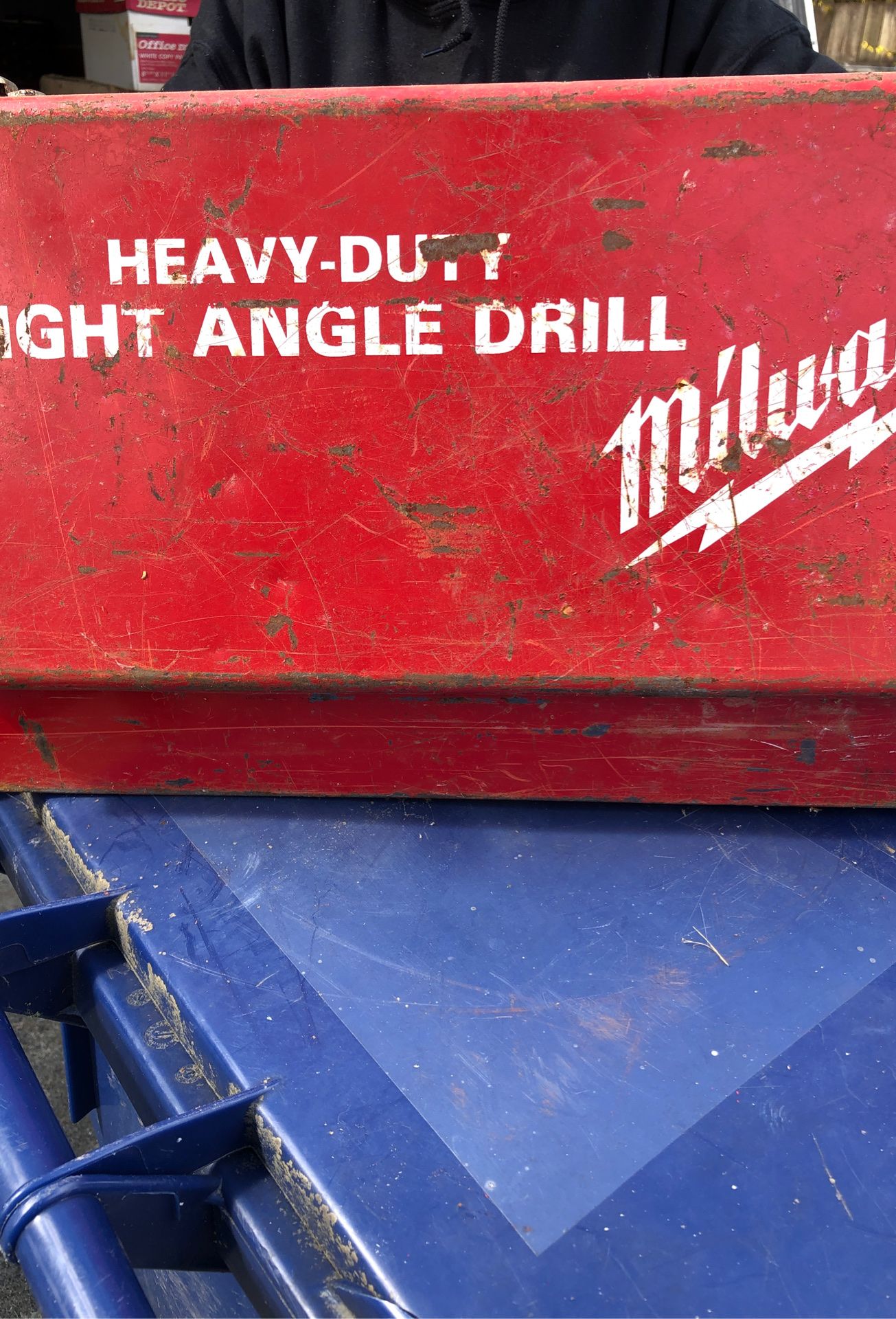Heavy duty right angle drill