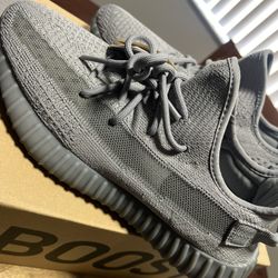 Adidas Yeezy Boost Steel Gray 350 V2 SIZE 9.5