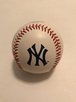 New York Yankees Major league baseball Rawlings ball