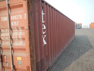 40ft x 8ft Wind & Water Tight Shipping Containers For Sale