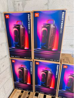 JBL PARTYBOX 130 - NUEVA EN CAJA SELLADA - 200W El nuevo modelo 2026, más potente que la 120. ¡200W RMS de pura potencia JBL! Con woofers dobles de 5.