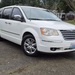Chrysler Town & Country