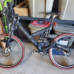 Cannondale lefty moutain bike