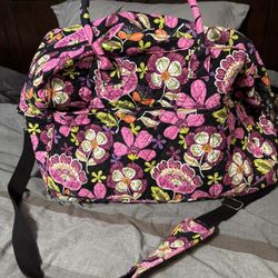 Like New XL Vera Bradley Carry On Bag W Strap