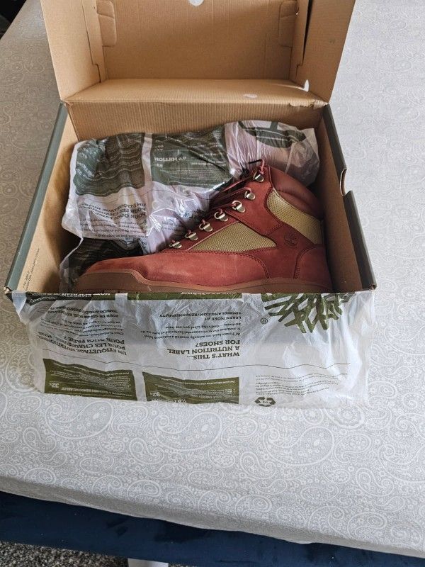 BOOTS TIMBERLAND