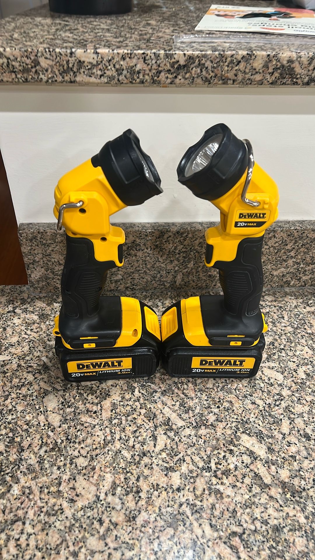 Dewalt Flashlights w/ Batteries