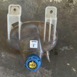 Promaster City radiator reservoir tank