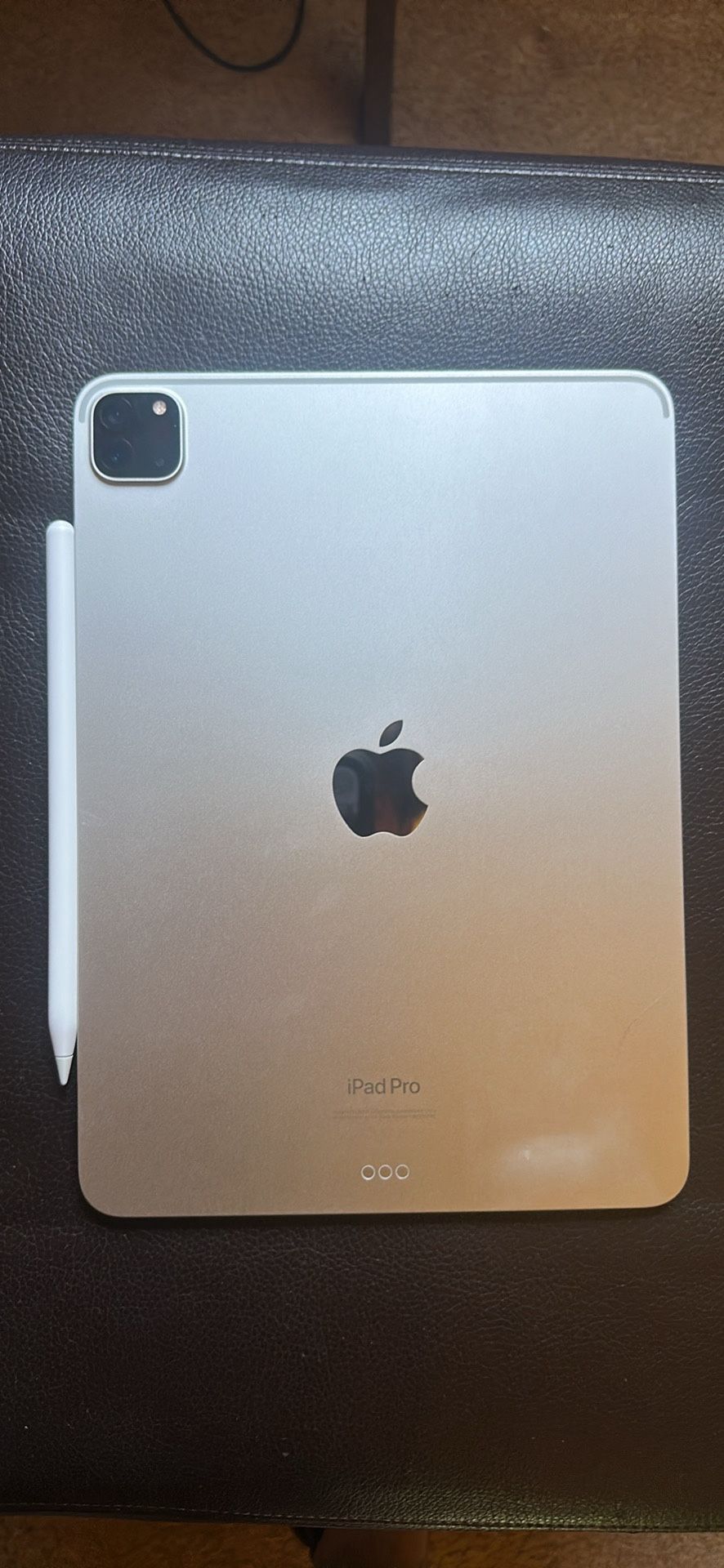 IPad Pro- 2TB (4th Generation)