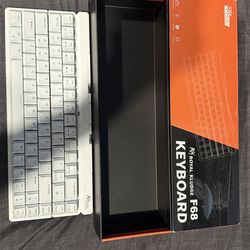 Royal kludge f68 keyboard