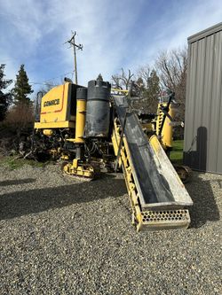 Gomaco Commander III Curb Machine