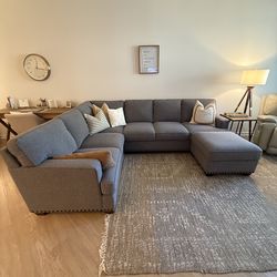 Sectional Sofa