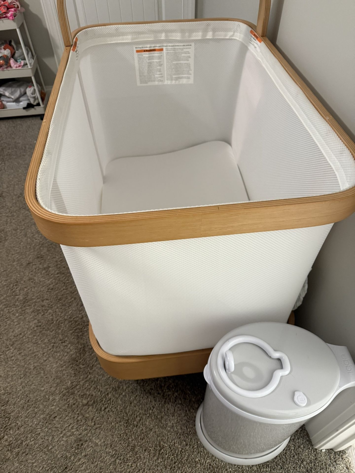 Used Cradlewise Crib - Bought July 2024 - Rarely Used