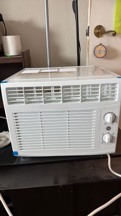 GE Window Air Conditioner Unit, 5,000 BTU for Small Rooms up to 150 sq ft. with Manual Adjustable Fan and Cooling Settings, Perfect for Small Bedroom