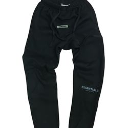 Essential Sweatpants 