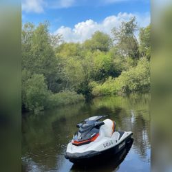 Sea-Doo Jet Ski, 1-2 Seater - Excellent - 2012 – Glennville, GA