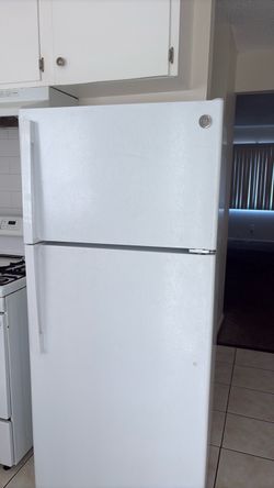 GE fridge