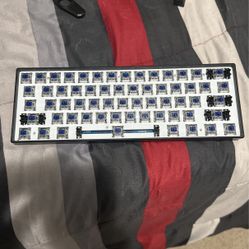 Dierya DK61 Wired Gaming Keyboard 