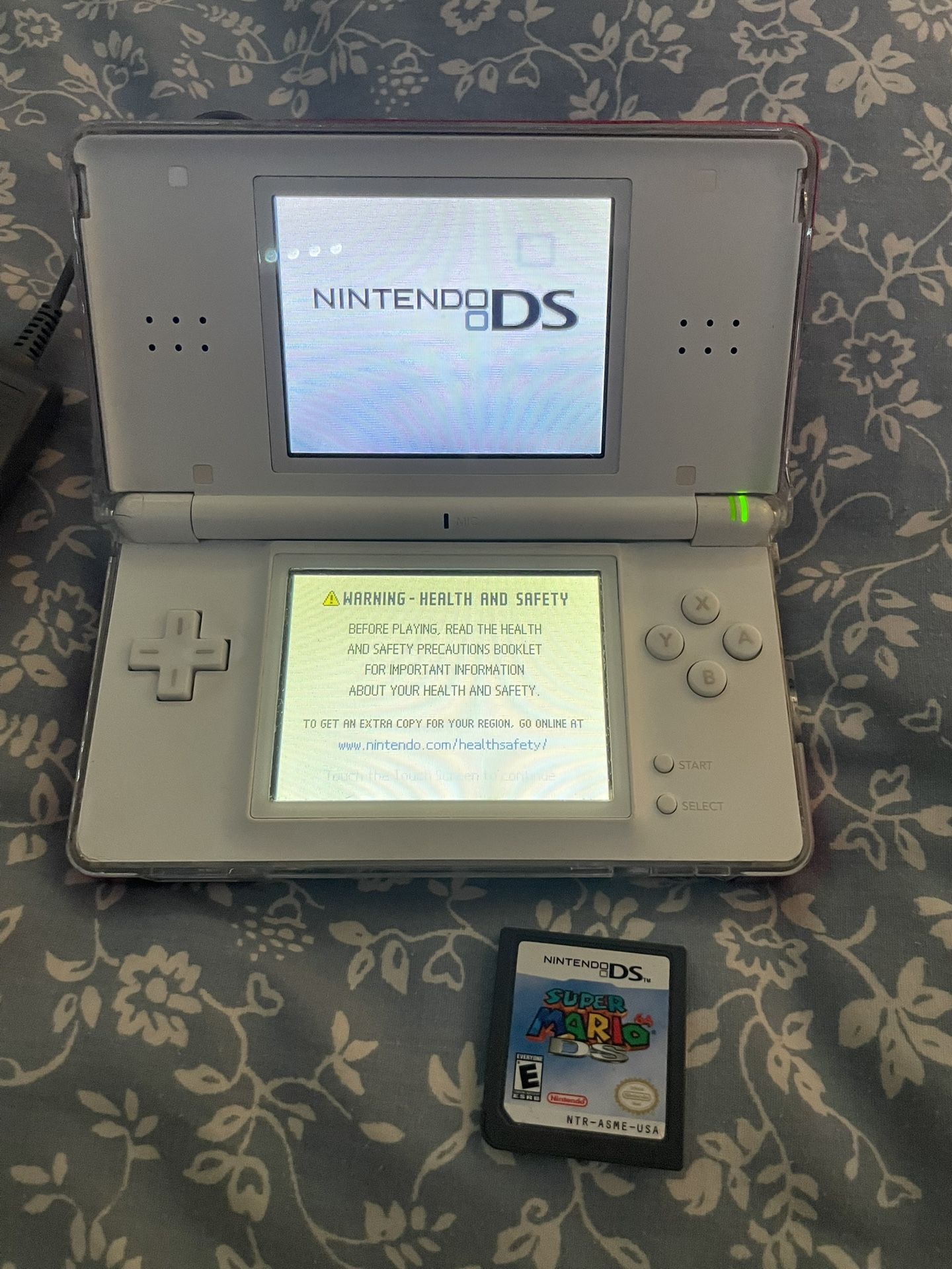 Nintendo DS In Great Working Condition Comes With Everything You See In The Pictures