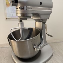 KitchenAid Professional 500 Series 5 Quart Bowl Lift Stand Mixer Silver Like New