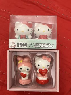 Hello Kitty Salt And Pepper Shakers