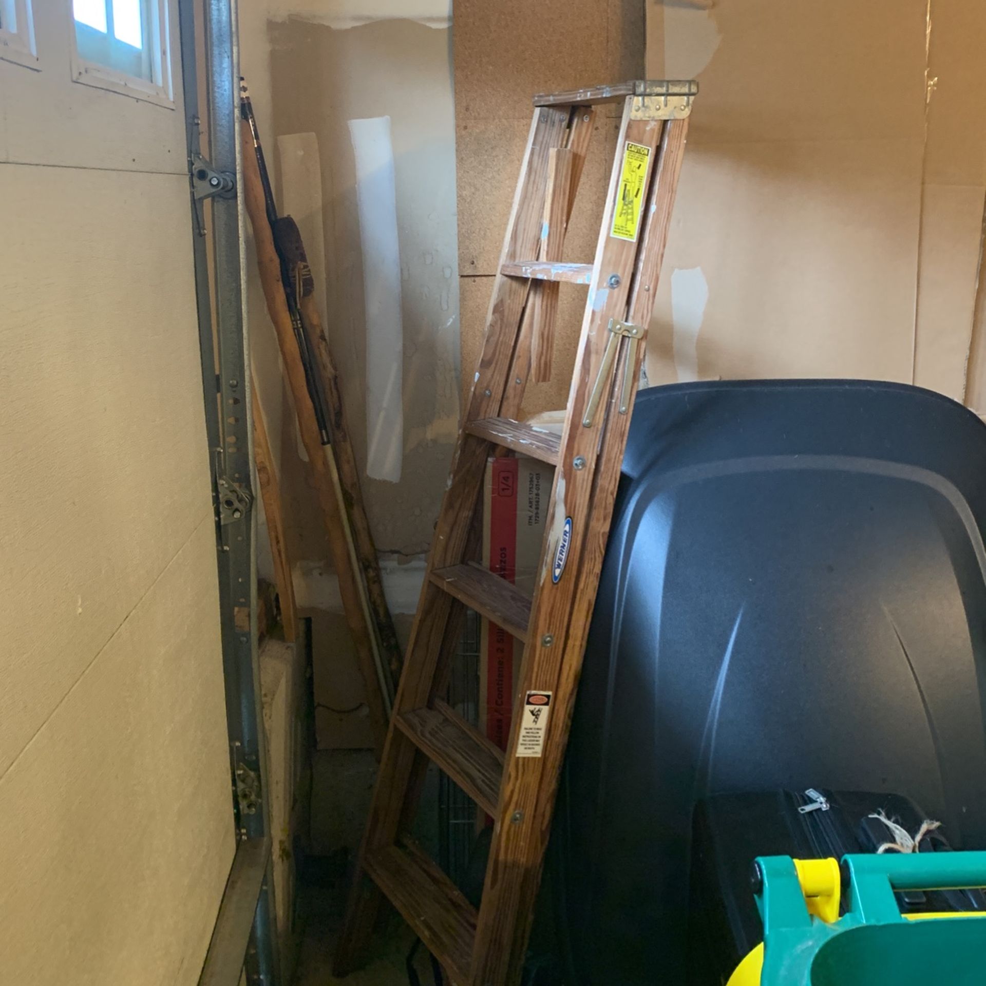 Free Wooden Ladder