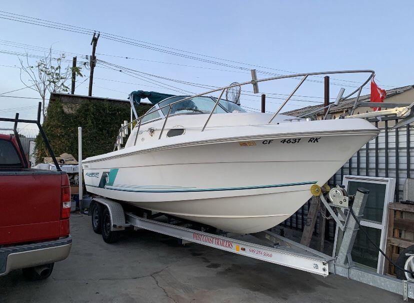 1999 Aquasport Explorer 215