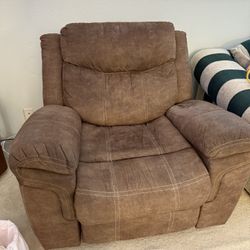 Couch Set and Recliner!