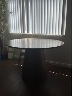 Round wood Dining Table