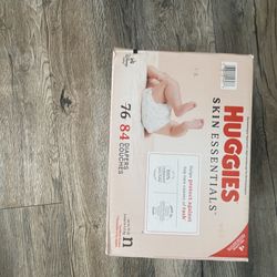 Newborn Huggies Diapers 