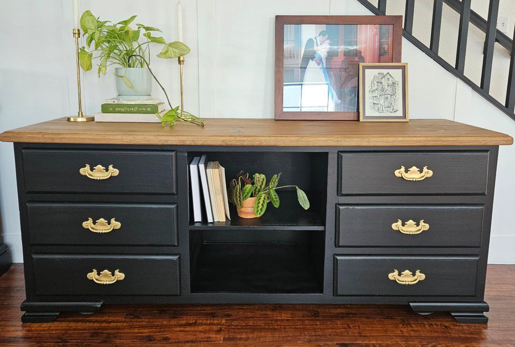 6 Drawer Dresser  W/Open Shelves - Delivery Available 