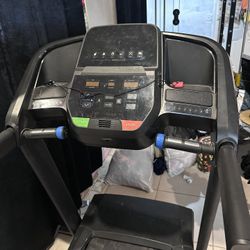 Treadmill 