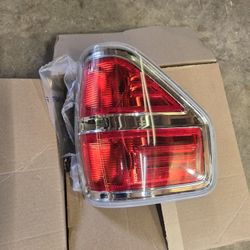 Ford F150 Right Side Tail Light And 3rd Brake Light