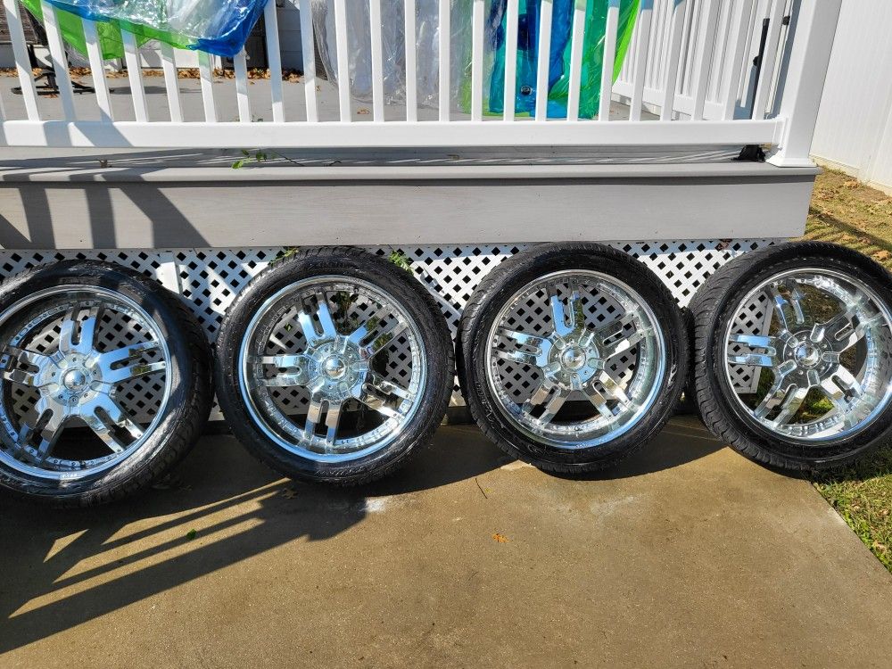24" Rims With Wheels