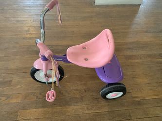 Girl Radio Flyer Tricycle