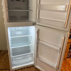 Vissani Fridge 