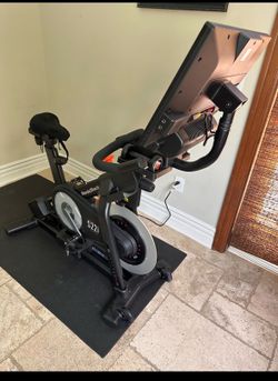Spin bike