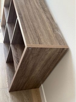 Entertainment center with drawers