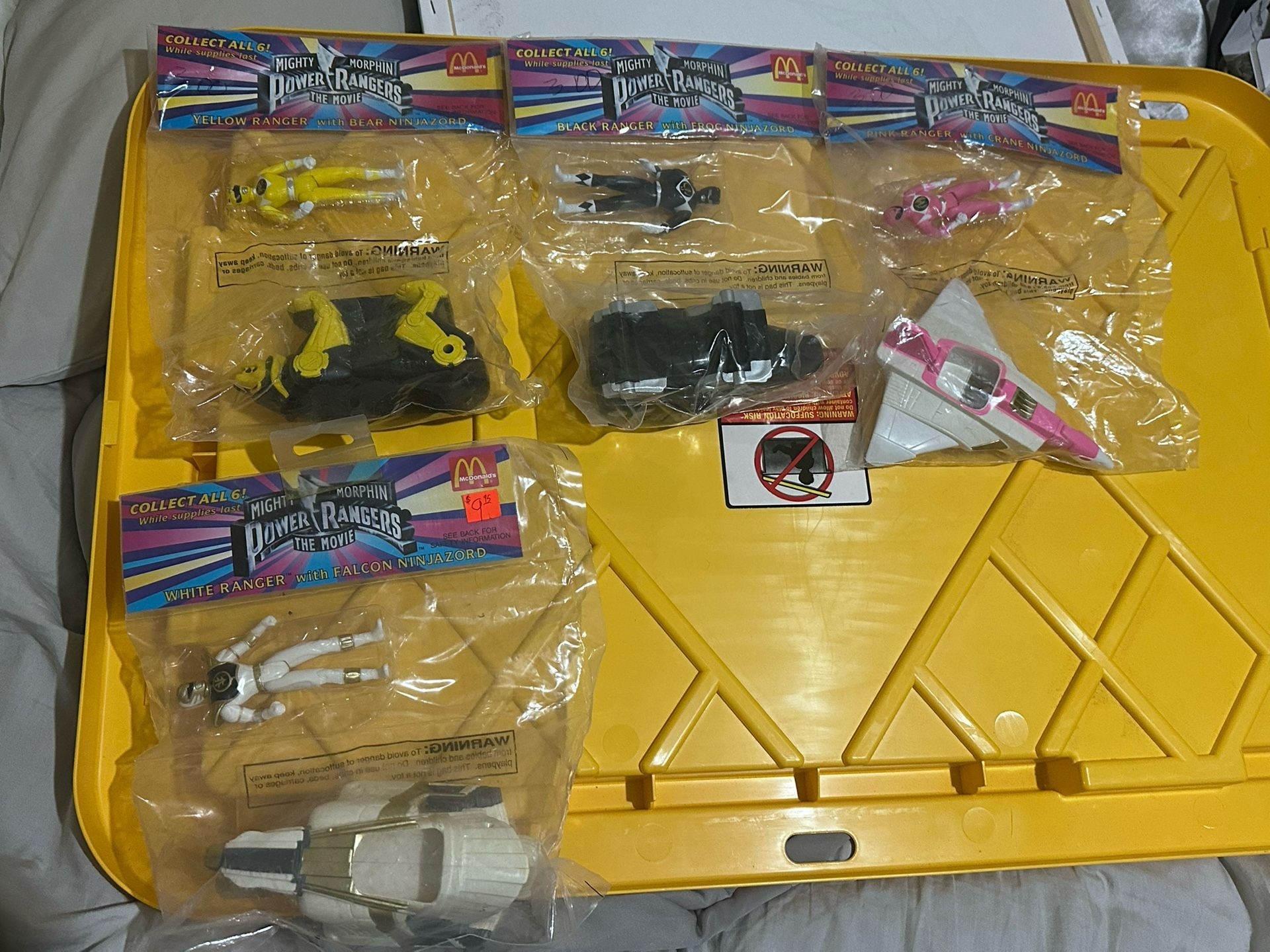 Mc Donald’s Power Rangers Vintage Toys Set Of 4