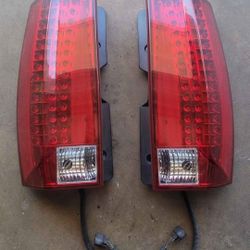 2007 - 2014 Cadillac Escalade LED tail lights works good $125
