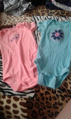 Onsies 9m/3-9mo