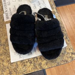 Ugg Slipper