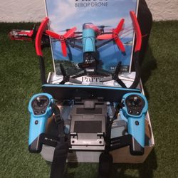 Parrot Bebop2 Drone & Parrot Skycontroller 