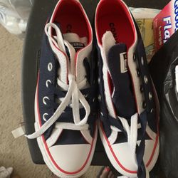 Ladies New Converse Sz 6
